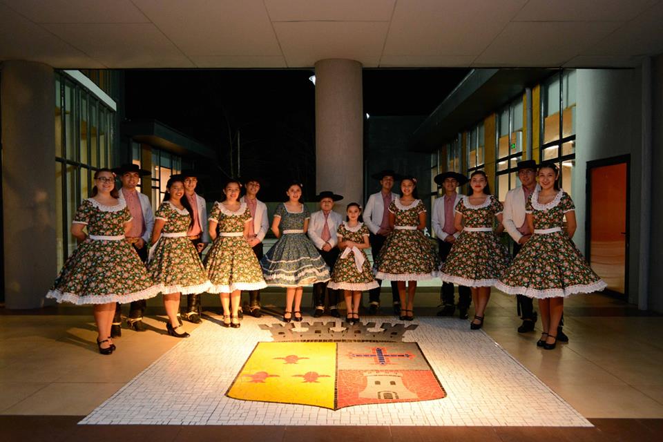 Bulnes celebra el Día del Cuequero en el Edificio de la Cultura