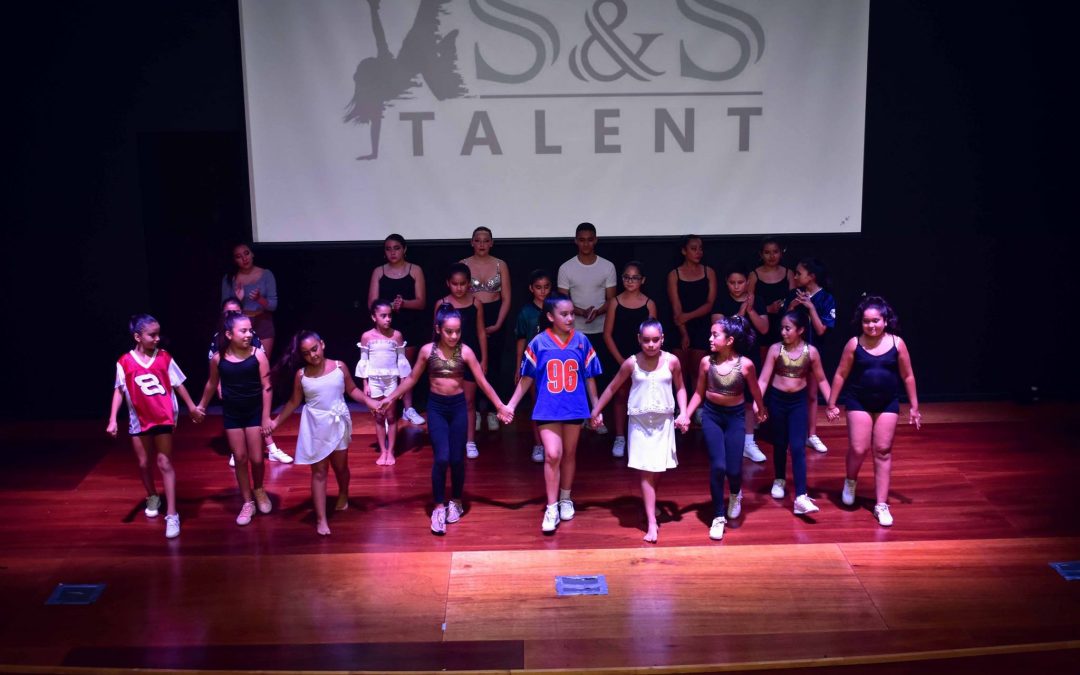 S & S Talent brilló en el Teatro Municipal de Bulnes