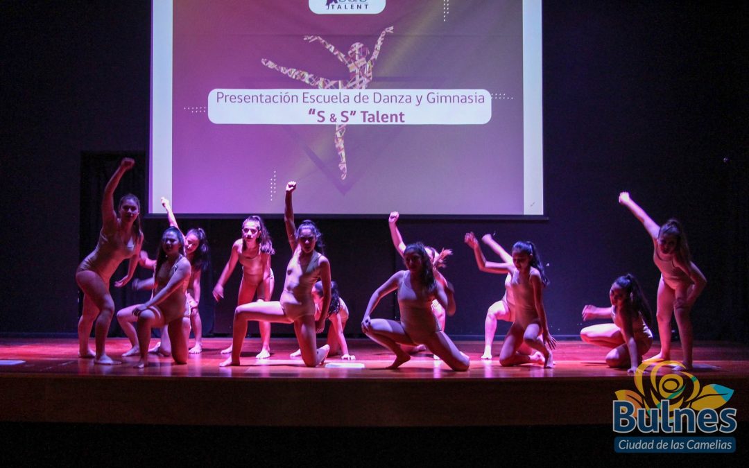 Academia “S & S Talent” brilla con su presentación de la Gala de Invierno en Bulnes