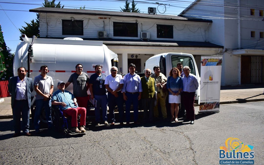 Llega moderno camión limpia fosas para la capital de la provincia de Diguillín