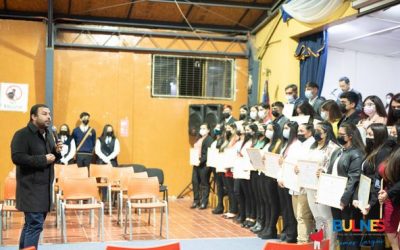 Liceo Manuel Bulnes titula a estudiantes